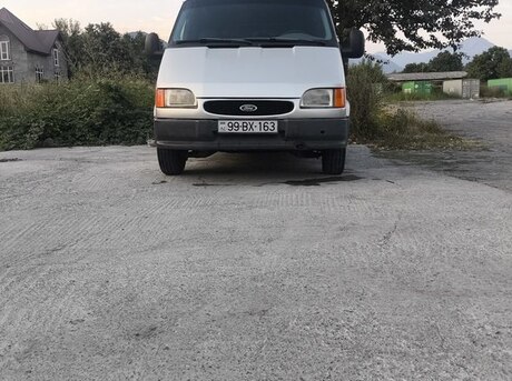 Ford Transit 1999