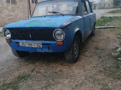 LADA (VAZ) 21011 1982