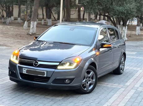 Opel Astra 2007