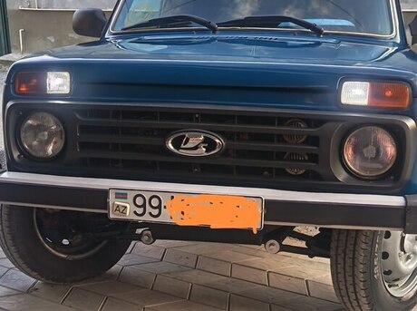 LADA (VAZ) Niva