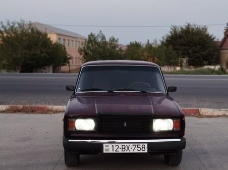 LADA (VAZ) 2107 2005