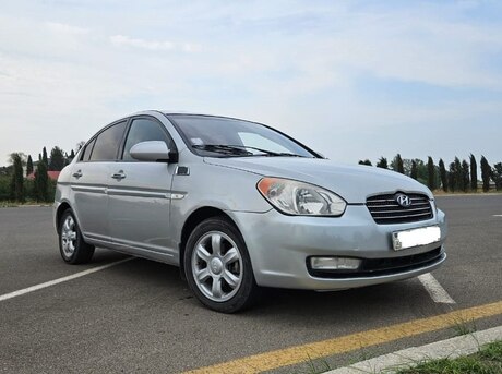 Hyundai Accent 2009