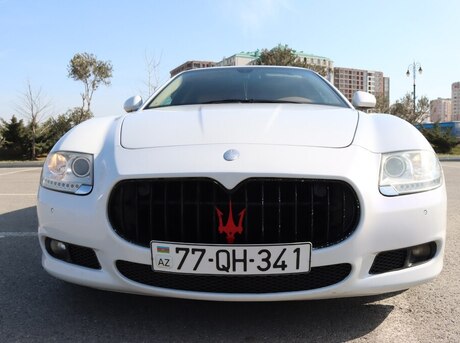 Maserati Quattroporte