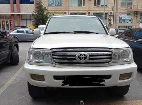 Toyota Land Cruiser 2000