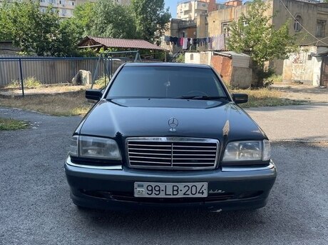 Mercedes C 180