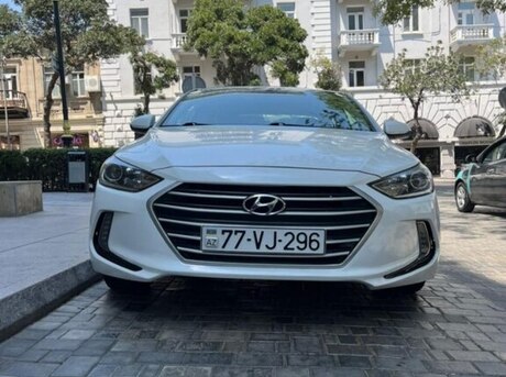 Hyundai Elantra 2017