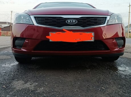 Kia Ceed 2011