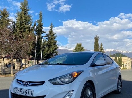 Hyundai Elantra 2015