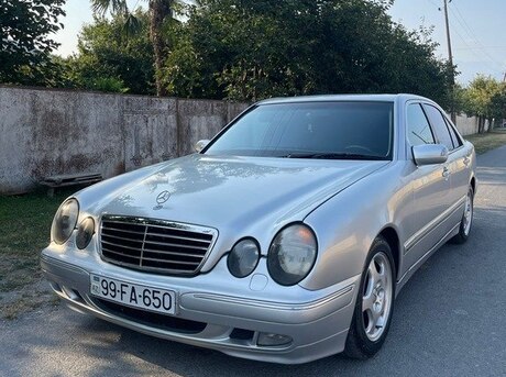 Mercedes E 320 2001