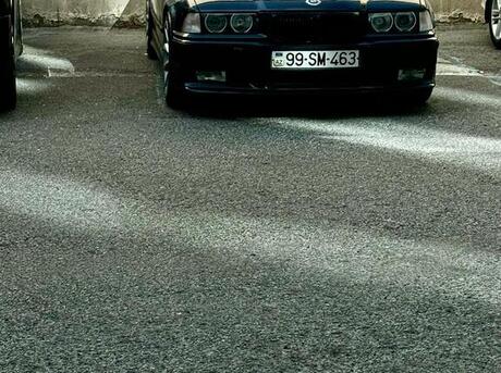 BMW 320 1992