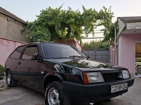 LADA (VAZ) 2108