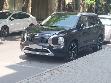 Mitsubishi Outlander 2022