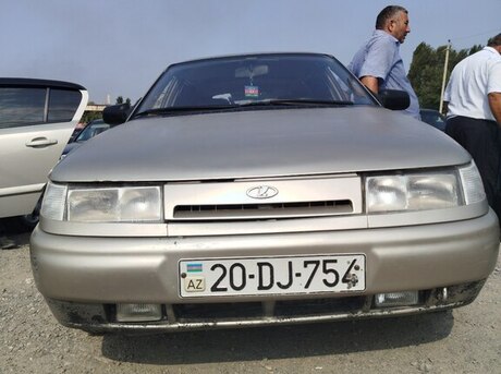 LADA (VAZ) 2111 2002