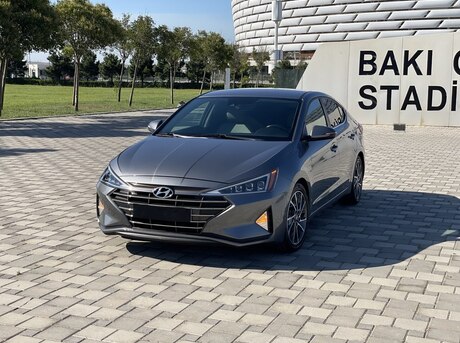 Hyundai Elantra 2019