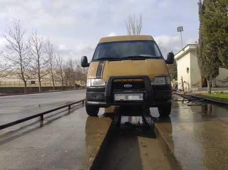 Ford Transit 1999