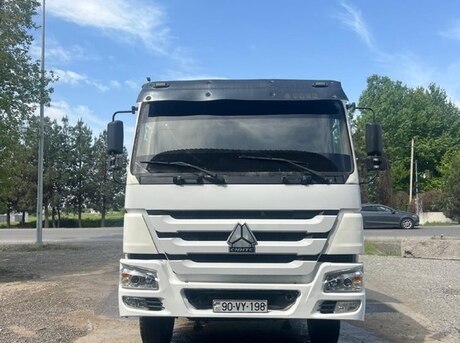 HOWO Sinotruk 2013
