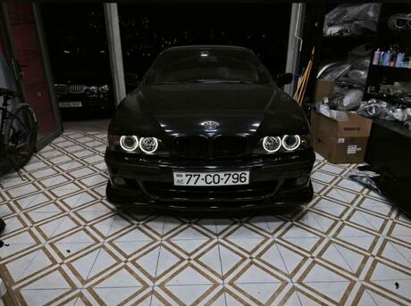 BMW 525
