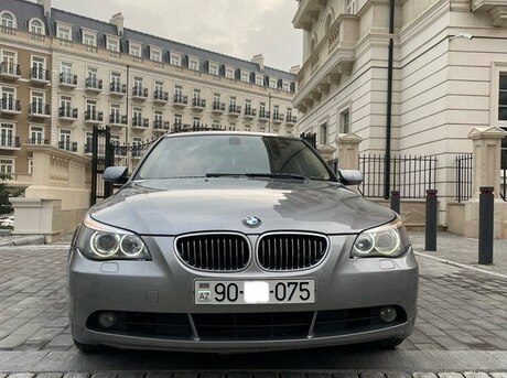 BMW 525