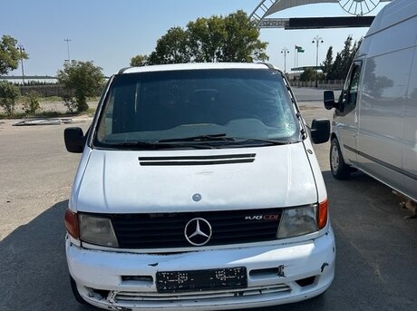 Mercedes Vito