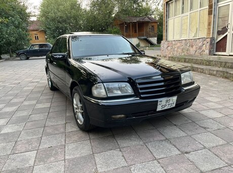 Mercedes C 230 1999