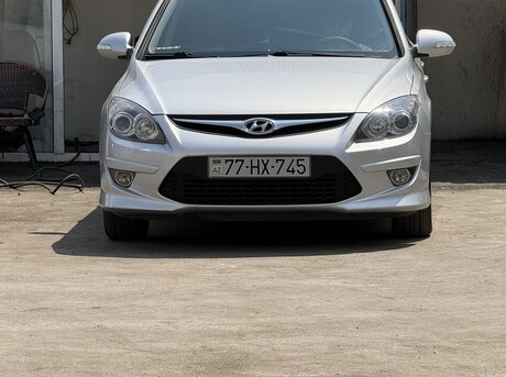 Hyundai i30 2011