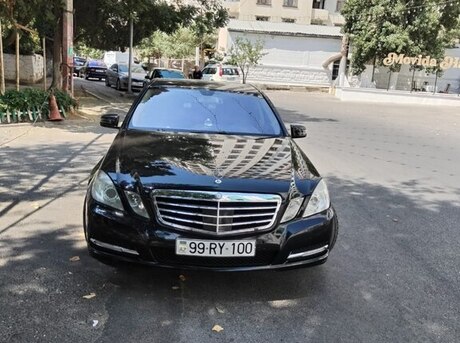 Mercedes E 220