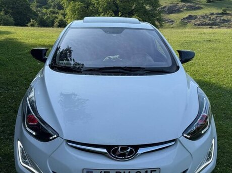 Hyundai Elantra 2012