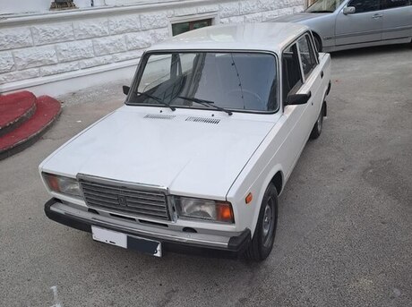 LADA (VAZ) 2107