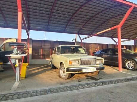 LADA (VAZ) 2107 2003