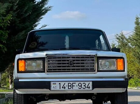 LADA (VAZ) 2107 2004