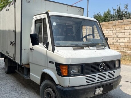 Mercedes 410 D 1993