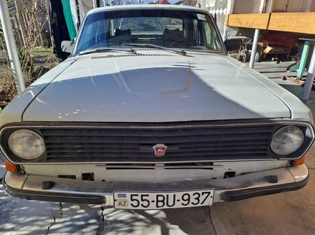 GAZ 24 1990