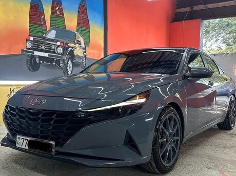 Hyundai Elantra 2021