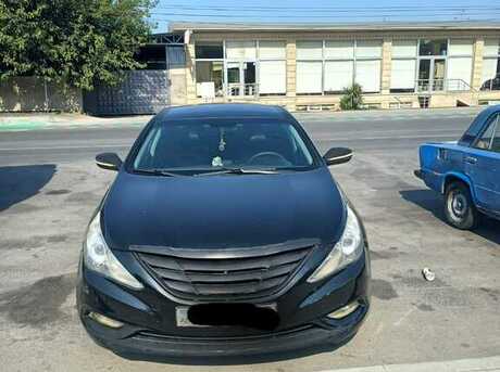 Hyundai Sonata 2010