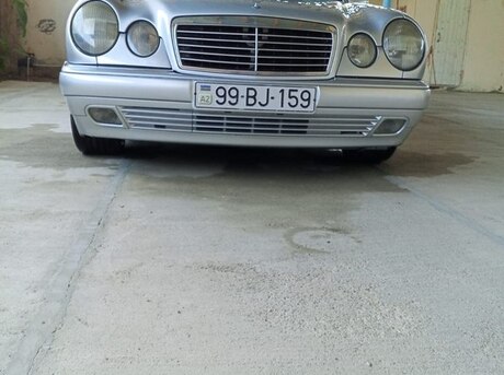 Mercedes E 240 1998