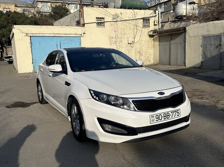 Kia K5 2010