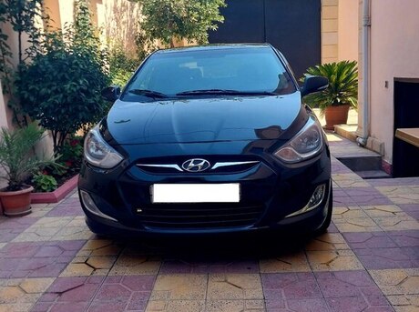 Hyundai Accent 2011