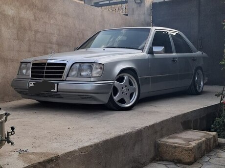 Mercedes E 220 1994