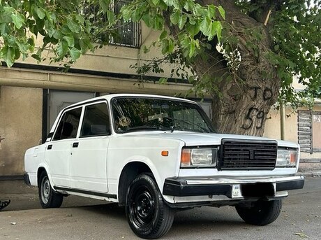 LADA (VAZ) 2107 2001
