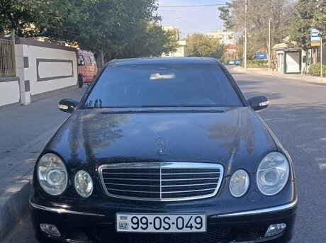 Mercedes E 320
