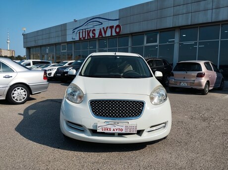 Nissan March 2011