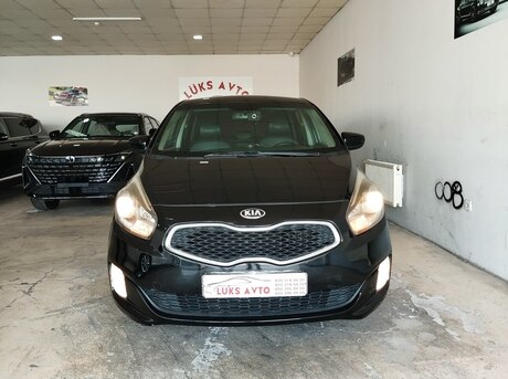 Kia Carens