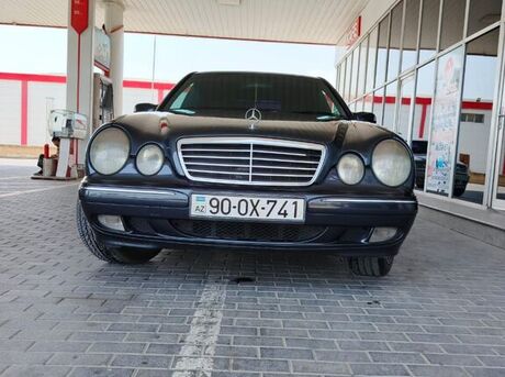 Mercedes E 240 2001
