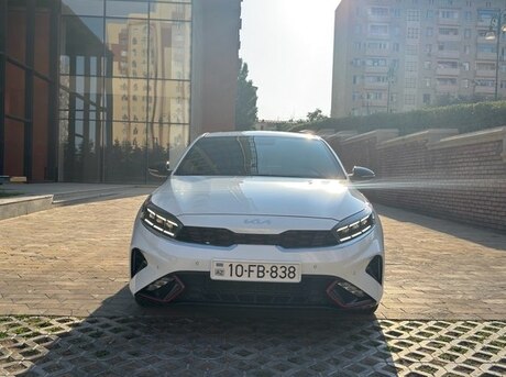 Kia Cerato 2022
