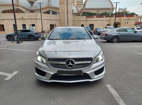 Mercedes CLA 250