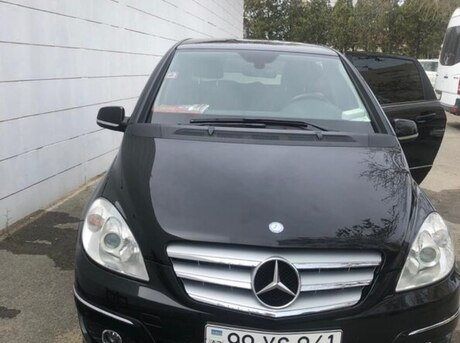 Mercedes B 200 2009