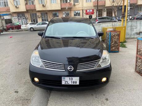 Nissan Tiida 2007
