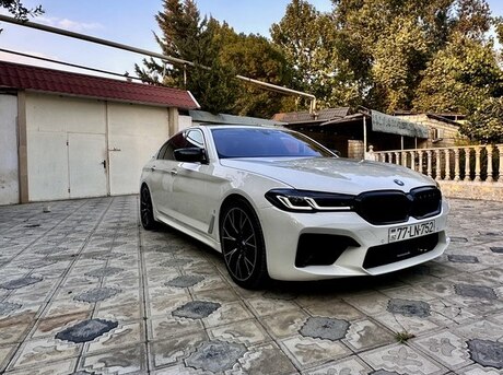 BMW 530e