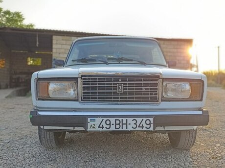 LADA (VAZ) 2107 2003