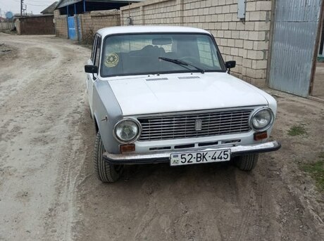 LADA (VAZ) 21011 1984